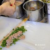 南宁的卷筒粉啊啊啊啊 一定要加多多的黄皮酱和花生碎