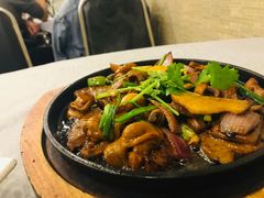 -粤·向群饭店(龙津东路总店)