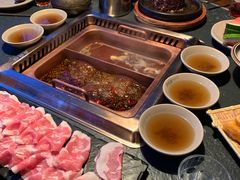 -老牌坊云南鱼豆花火锅(哈西万达店)
