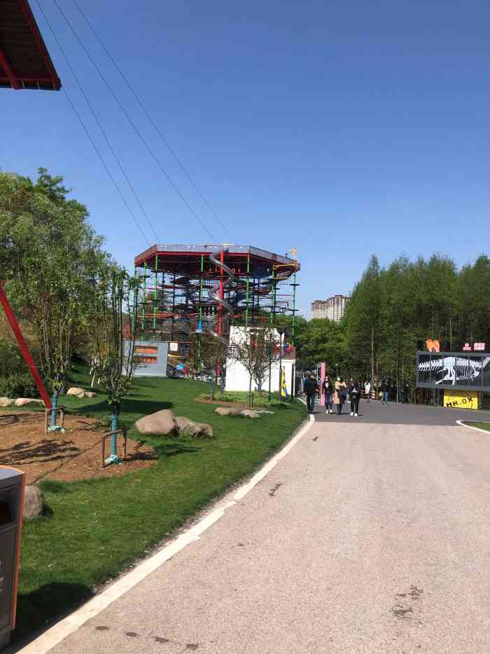 南京聚宝山公园金陵矩阵