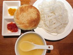 5块钱热腾腾转炉烧饼-黑鸡小馆(金源店)