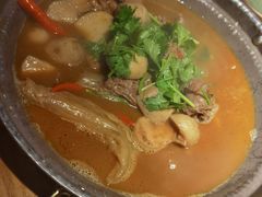 灶膛罐罐牛腩-吃饭皇帝大(合生汇店)