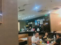 -江边城外烤全鱼(龙德广场店)