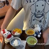 杭州！！吃到了漂亮的双皮奶哟^_^