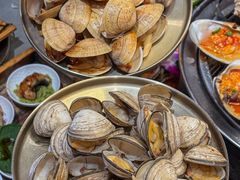 -围炉肉舍•炭烤活鳗•丹东海鲜烤肉(步行街店)