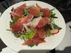 -LESCEDARS Brasserie Bistro香柏树