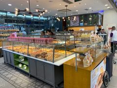 面包甜点陈列柜-面包新语(上地华联店)