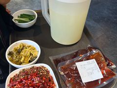 -老船舫·现做活鲜鱼馆(东郊记忆店)
