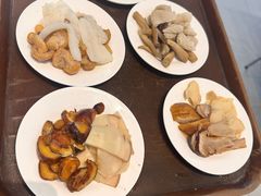 -天宜隆蘑菇宴火锅(石景山旗舰店)