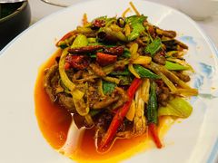 酸菜炒牛肉-贵州大厦贵州厅(樱花园西街店)