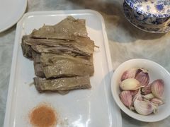 -清真·胖妈妈手抓餐厅(定西路长城宾馆店)