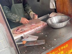 -梅记大块头爆鱼店(乍浦路店)