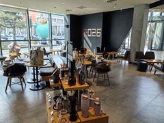 -星巴克臻选(九龙路万科广场店)