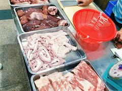 -标记美食新鲜猪杂(兴南大道店)