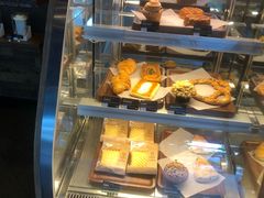 面包甜点陈列柜-星巴克(漕河泾2店)