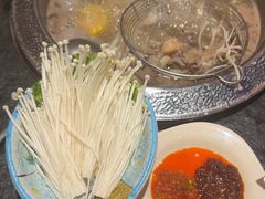 -牛品荟牛肉火锅(新城广场店)