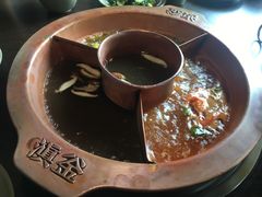 -滇釜火锅·能喝汤的火锅(车公庄店)