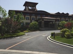 -大连金石滩绿发温泉假日酒店