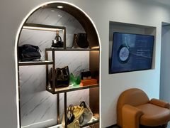 -聚云奢二手奢侈品黄金手表包包回收·中古店(上海店)