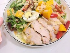 鸡胸牛肉果沙拉-仁义涵西餐·咖啡(中华巴洛克店)