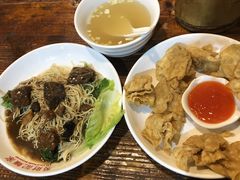 牛腩捞面-吴财记面家(大同路店)