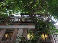 -西关84·History·Art·Cafe