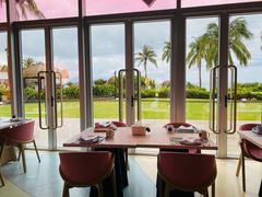 -水桶王国主题餐厅·聚会·生日派对·亲子活动·家庭套餐(亚龙湾希尔顿店)