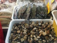 -拉威海鲜市场