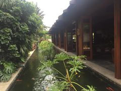 -三亚亚龙湾五号度假别墅酒店