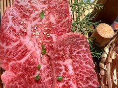 -山川小町·极番烧肉(新地假日广场店)