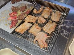 -张牌牌·东北烤肉小吃市集(金楠天街店)