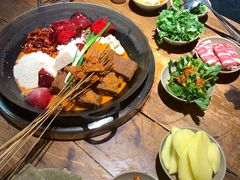 -四小区火锅·巷子里的重庆火锅(花照壁店)