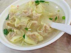 -珊珊小笼馆(仙霞路店)