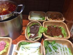 -独食火锅·半米屋台(直营总店)