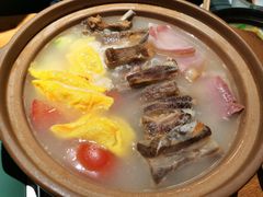 丽江腊排骨火锅-一坐一忘云南菜(嘉里中心店)