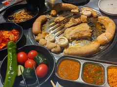 -炽城·烤肉名家(鸿达中央广场店)