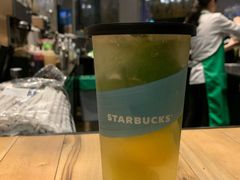 -星巴克臻选(湖滨道店)
