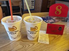 -尊宝比萨(可园店)