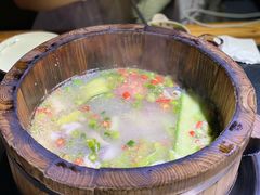 -秋语木桶鱼.酸菜鱼(开发区火车站店)