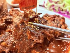 -喇喇排骨火锅·传统韩式脊骨汤(望京西园总店)
