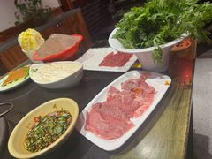 -宽板凳老灶火锅(台湾街店)