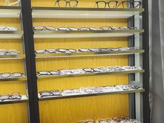 -优医视平价眼镜蔡司依视路折扣工厂店(德胜门店)