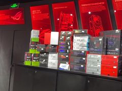 -ROG玩家国度(美罗城店)