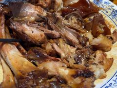 -老天桥酱肉烧饼夹肘子(天桥店)