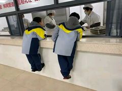 -必胜客(新中纬店)