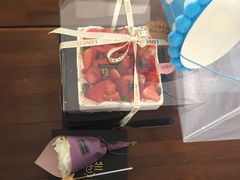 -小苍兰风铃草·礼物蛋糕(沈阳店)