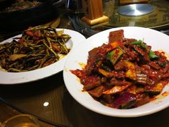 -百年石锅饭(阿里郎美食街店)