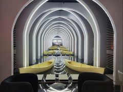 -涨巢·潮玩水疗局