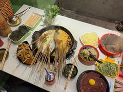 -钢管厂五区小郡肝串串香火锅(梅川路店)