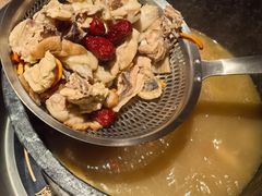 -蘑界·野生菌火锅(深业上城店)